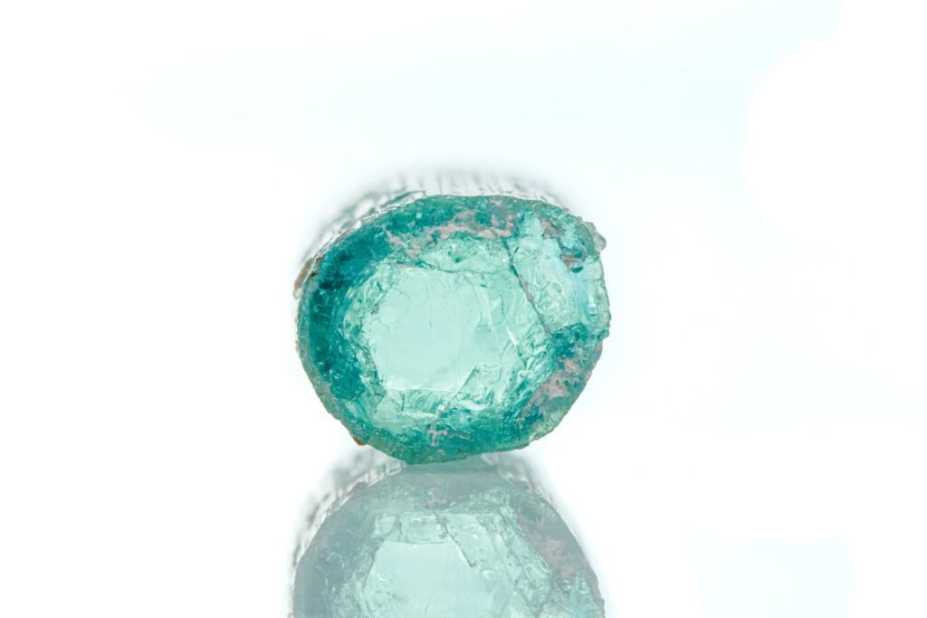 macro-mineral-stone-aquamarine-white-background-min