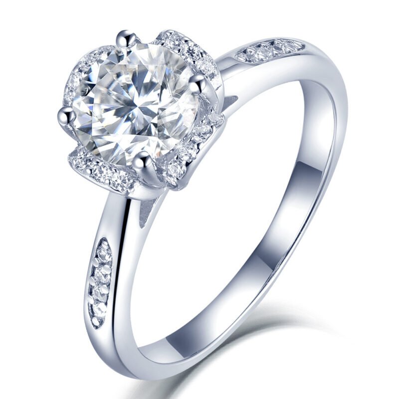 Hailey Moissanite Ring